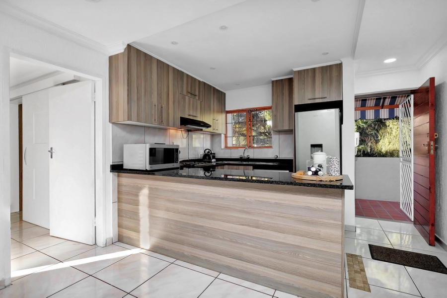 1 Bedroom Property for Sale in Morningside Gauteng