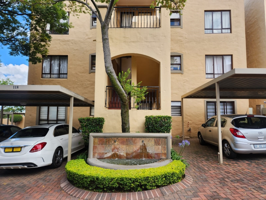 To Let 2 Bedroom Property for Rent in Lonehill Gauteng