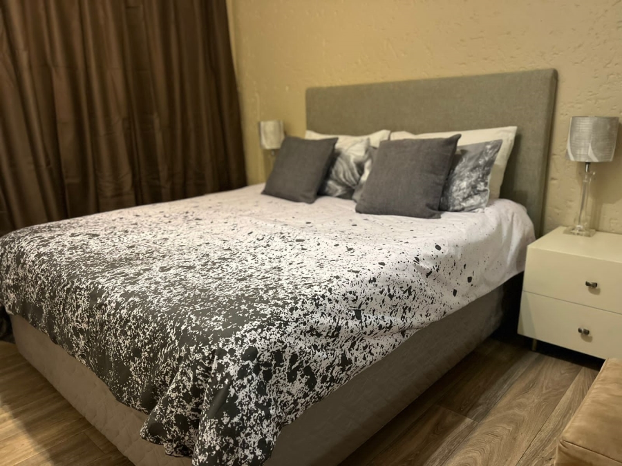 2 Bedroom Property for Sale in Sandown Gauteng