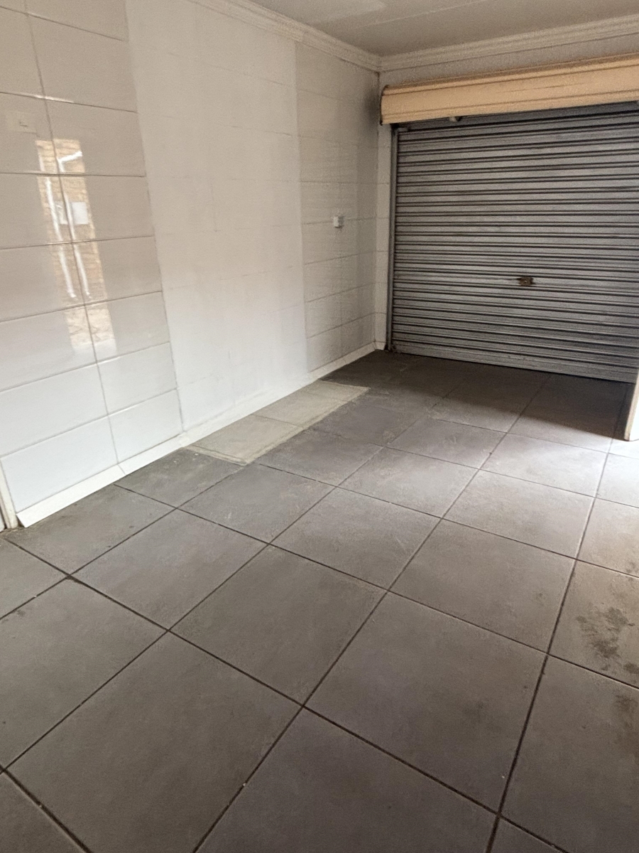3 Bedroom Property for Sale in Faerie Glen Gauteng