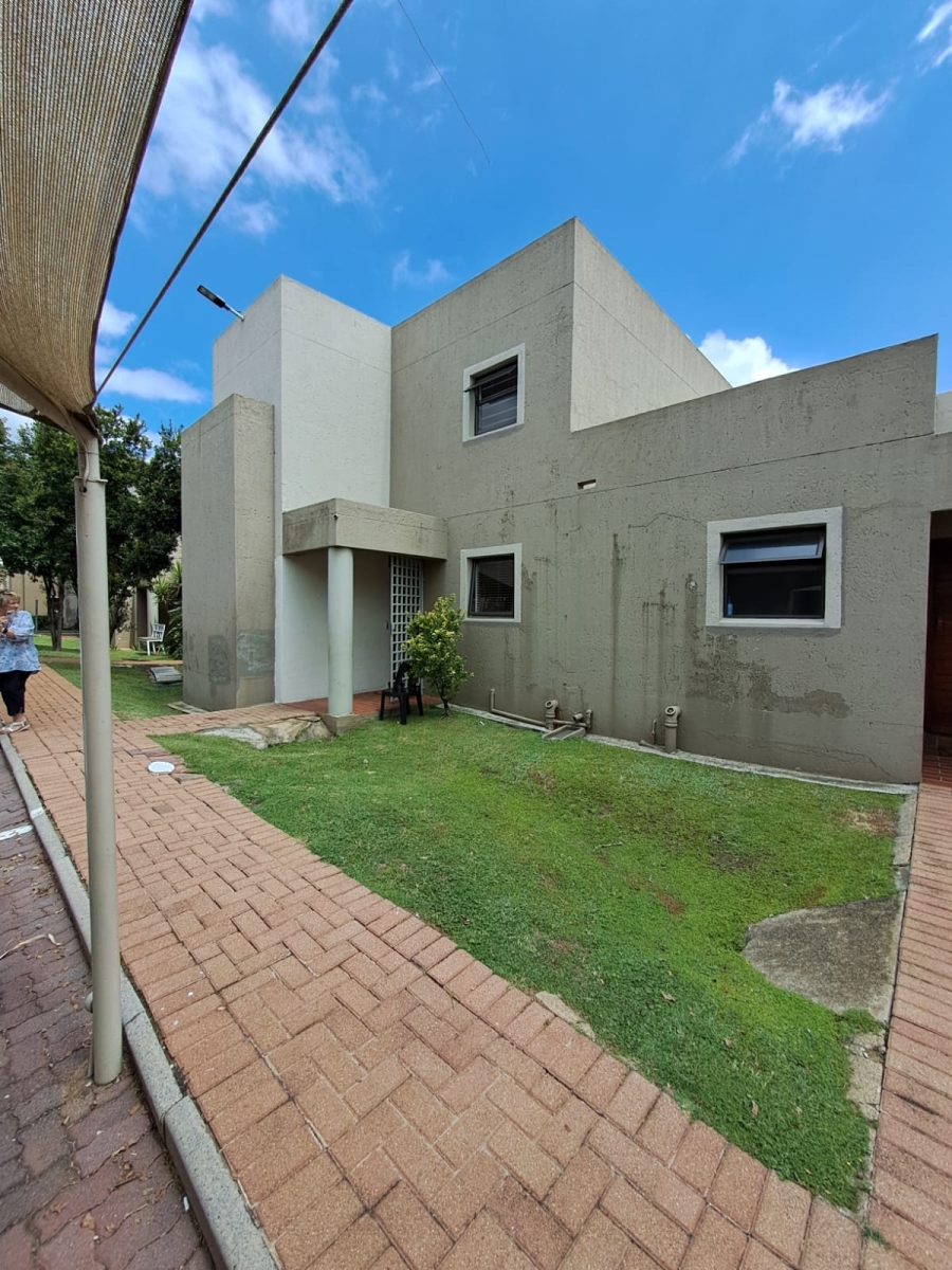 3 Bedroom Property for Sale in New Market Park Gauteng