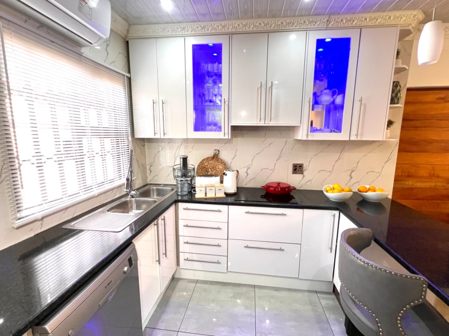 3 Bedroom Property for Sale in Albemarle Gauteng