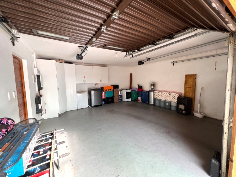 3 Bedroom Property for Sale in Albemarle Gauteng