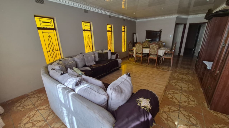 3 Bedroom Property for Sale in Daveyton Gauteng