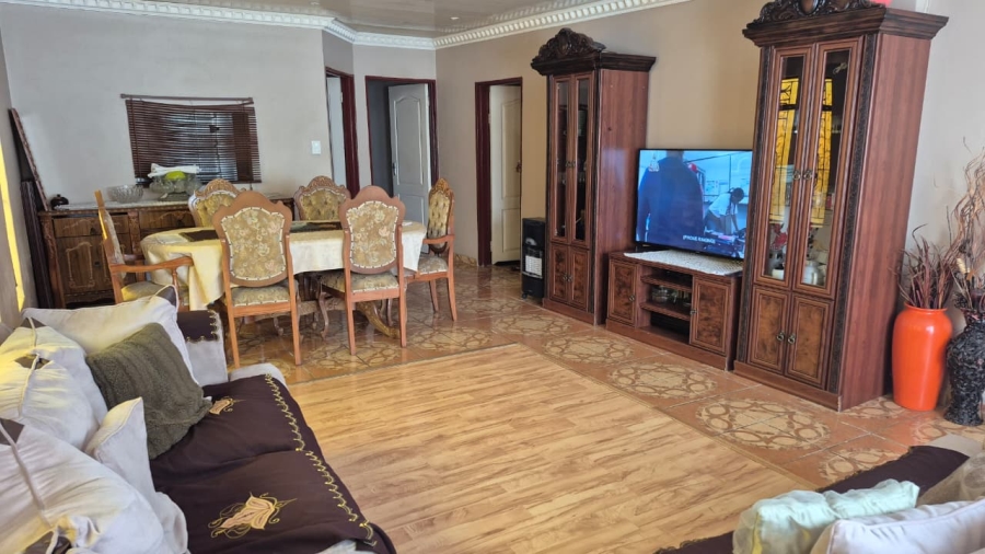 3 Bedroom Property for Sale in Daveyton Gauteng