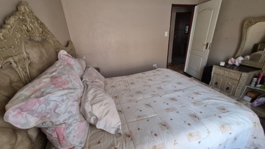3 Bedroom Property for Sale in Daveyton Gauteng
