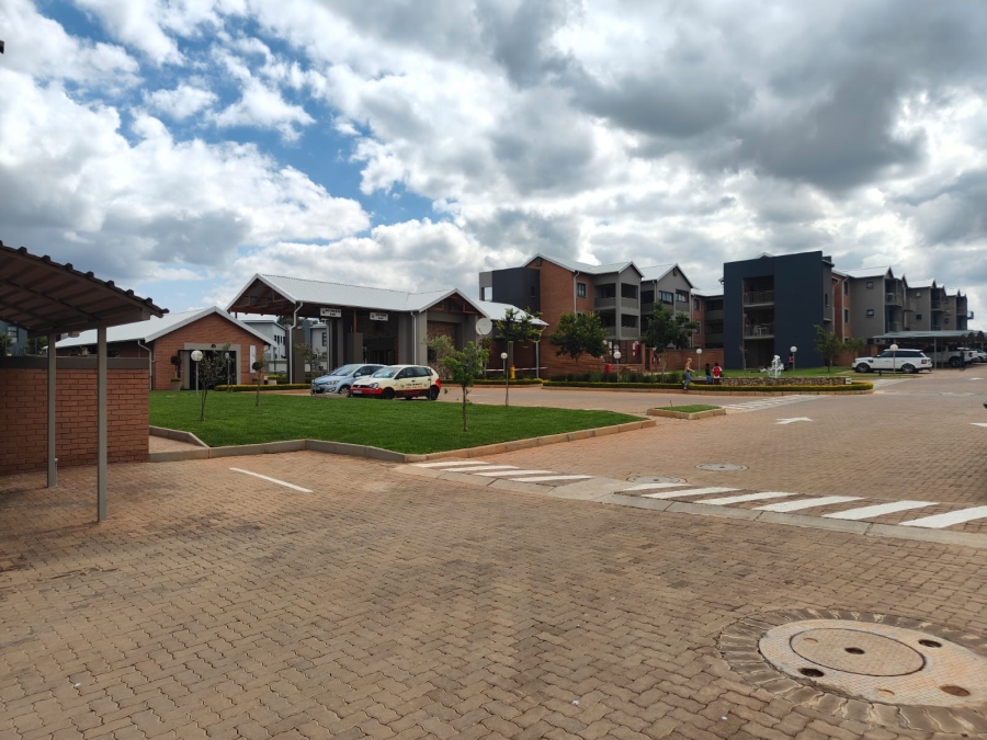 2 Bedroom Property for Sale in Kameeldrift East Gauteng