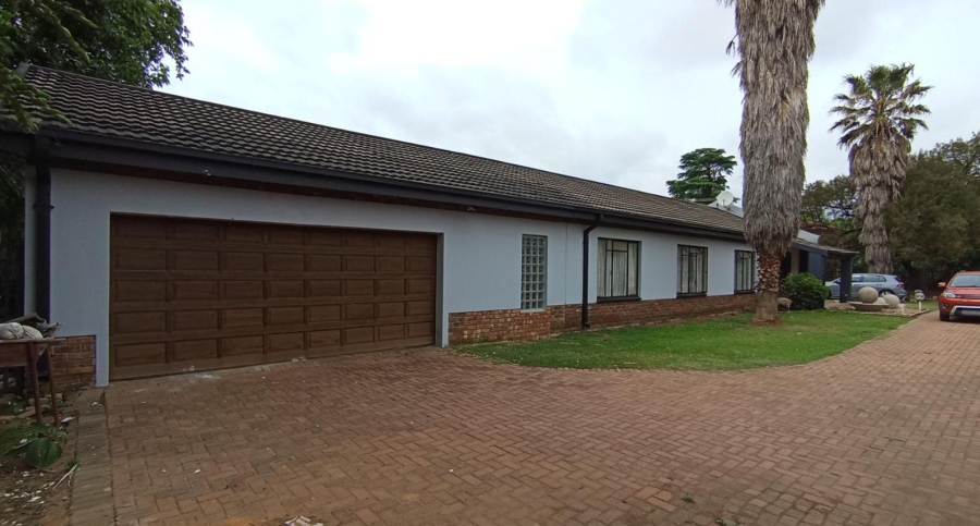 4 Bedroom Property for Sale in Bester Gauteng