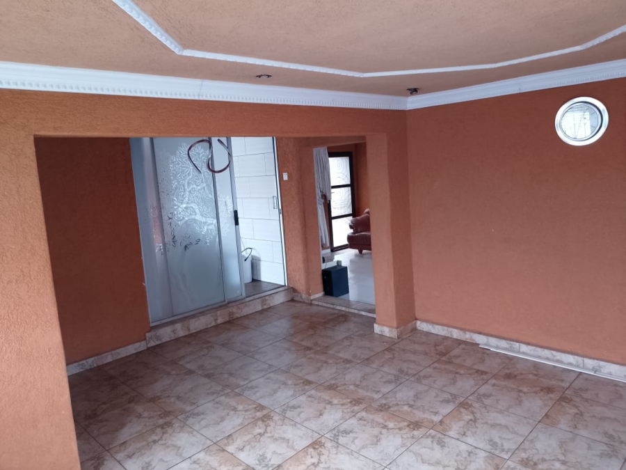 To Let 3 Bedroom Property for Rent in Mamelodi East Gauteng