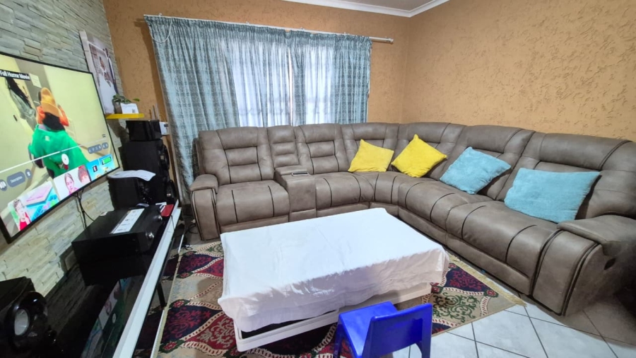 3 Bedroom Property for Sale in Crystal Park Gauteng