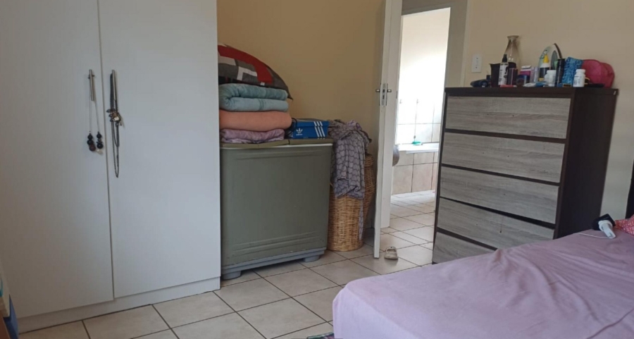 2 Bedroom Property for Sale in Glen Harvie Gauteng