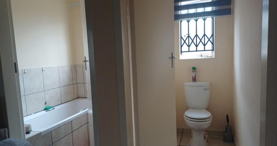 2 Bedroom Property for Sale in Glen Harvie Gauteng