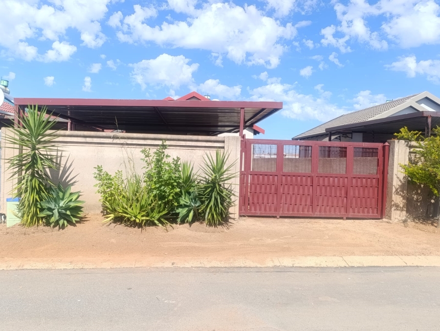 2 Bedroom Property for Sale in Soshanguve East Gauteng