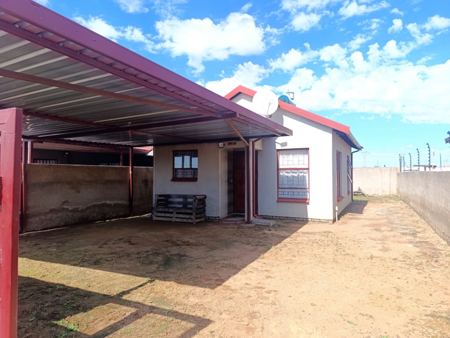 2 Bedroom Property for Sale in Soshanguve East Gauteng