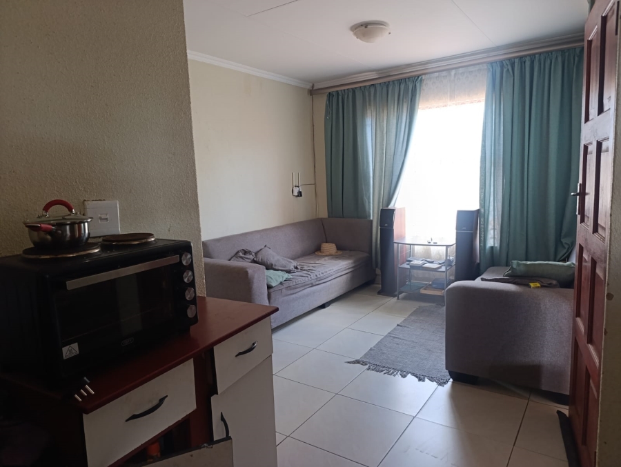 2 Bedroom Property for Sale in Soshanguve East Gauteng