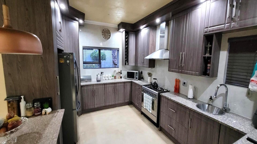 3 Bedroom Property for Sale in Rynfield Gauteng