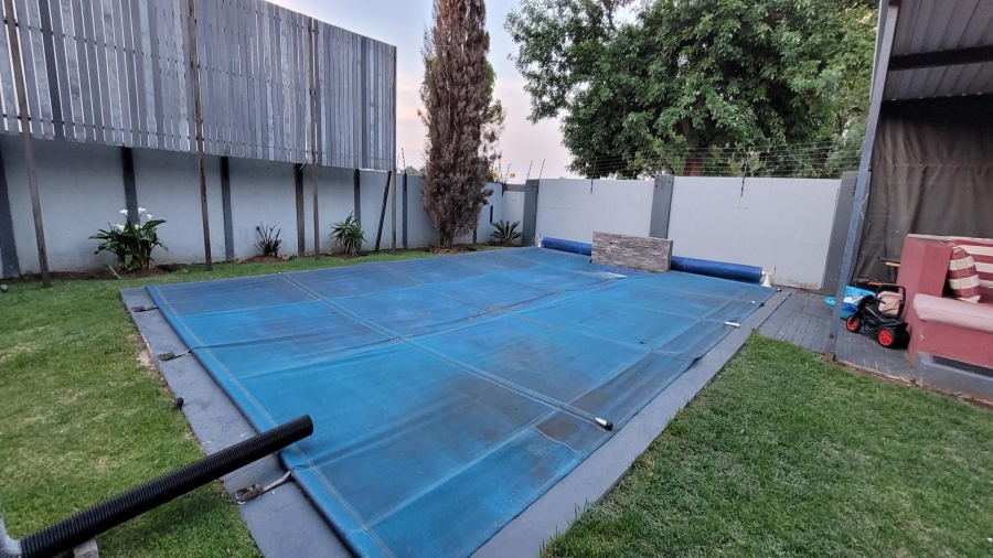 3 Bedroom Property for Sale in Rynfield Gauteng