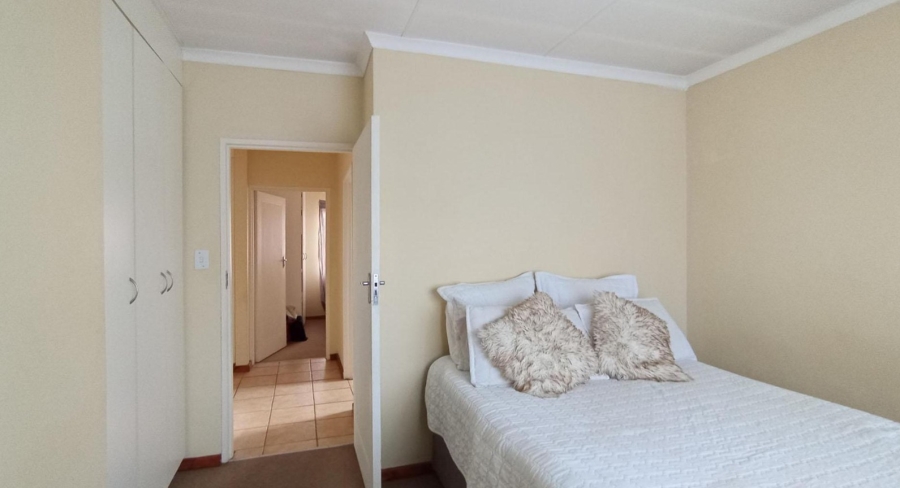 2 Bedroom Property for Sale in Annlin-wes Gauteng