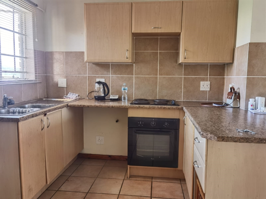 2 Bedroom Property for Sale in Annlin-wes Gauteng