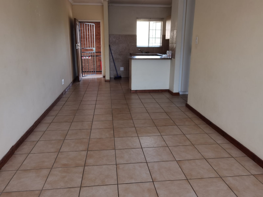 2 Bedroom Property for Sale in Annlin-wes Gauteng