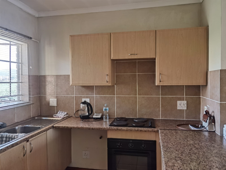 2 Bedroom Property for Sale in Annlin-wes Gauteng
