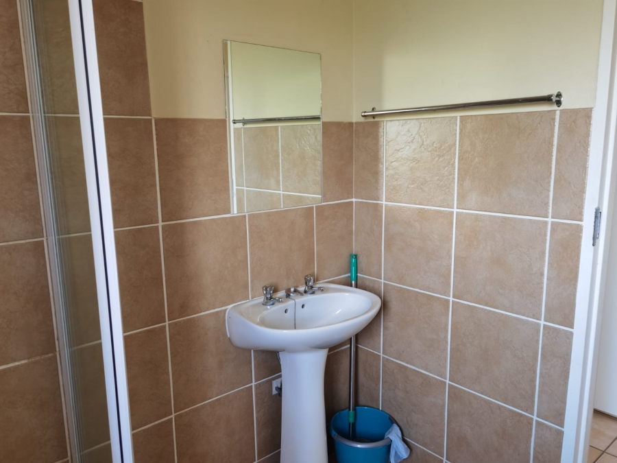 2 Bedroom Property for Sale in Annlin-wes Gauteng
