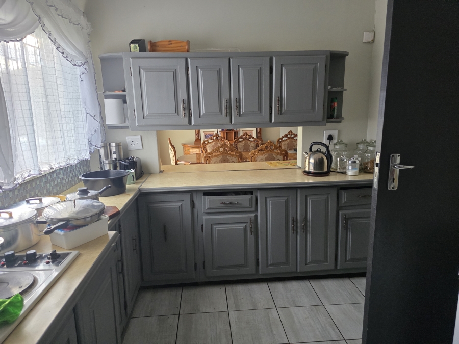 3 Bedroom Property for Sale in Bester Gauteng