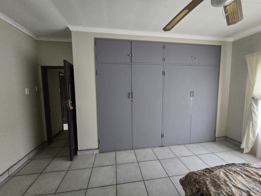 3 Bedroom Property for Sale in Bester Gauteng