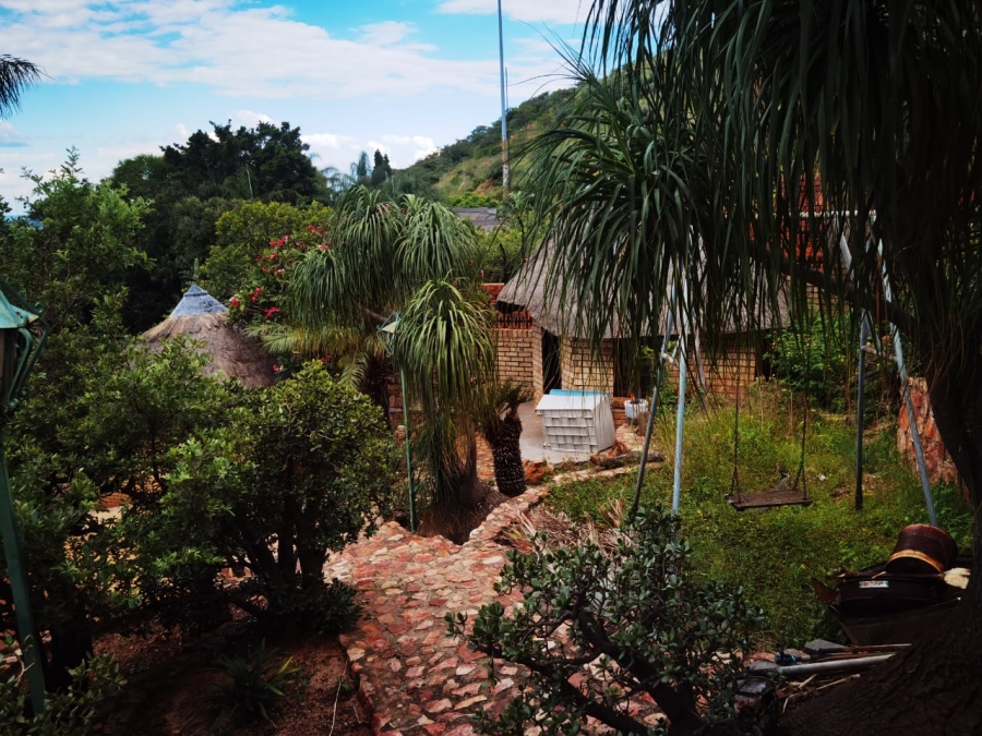 5 Bedroom Property for Sale in Magalieskruin Gauteng