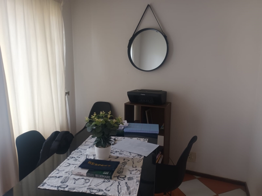 2 Bedroom Property for Sale in Hesteapark Gauteng