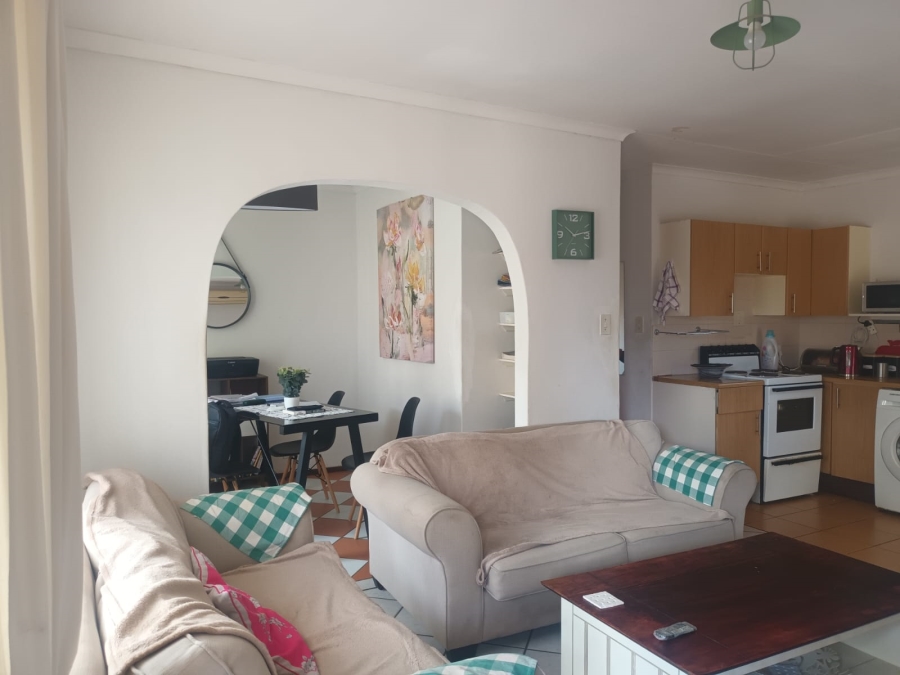 2 Bedroom Property for Sale in Hesteapark Gauteng