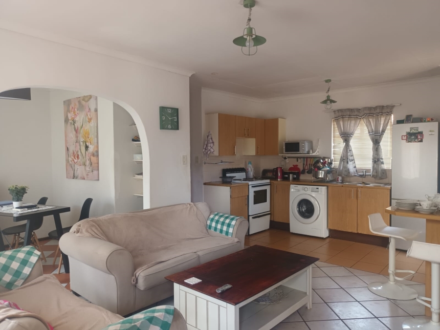 2 Bedroom Property for Sale in Hesteapark Gauteng