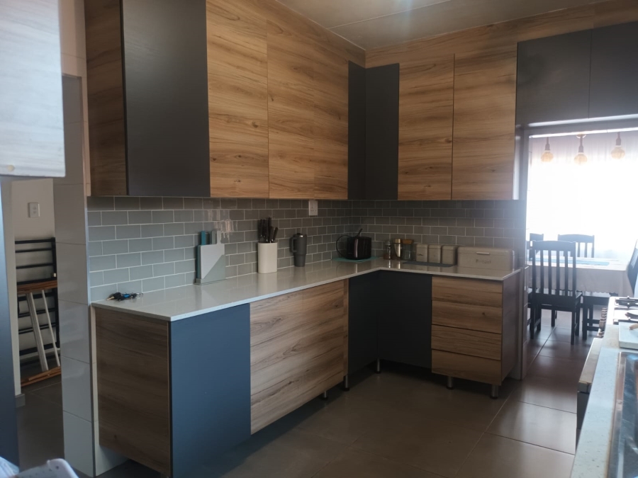 3 Bedroom Property for Sale in West Park Gauteng