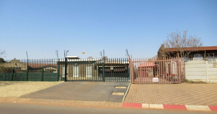 3 Bedroom Property for Sale in Pretoriusrus Gauteng