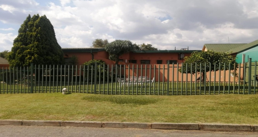 3 Bedroom Property for Sale in Greenhills Gauteng