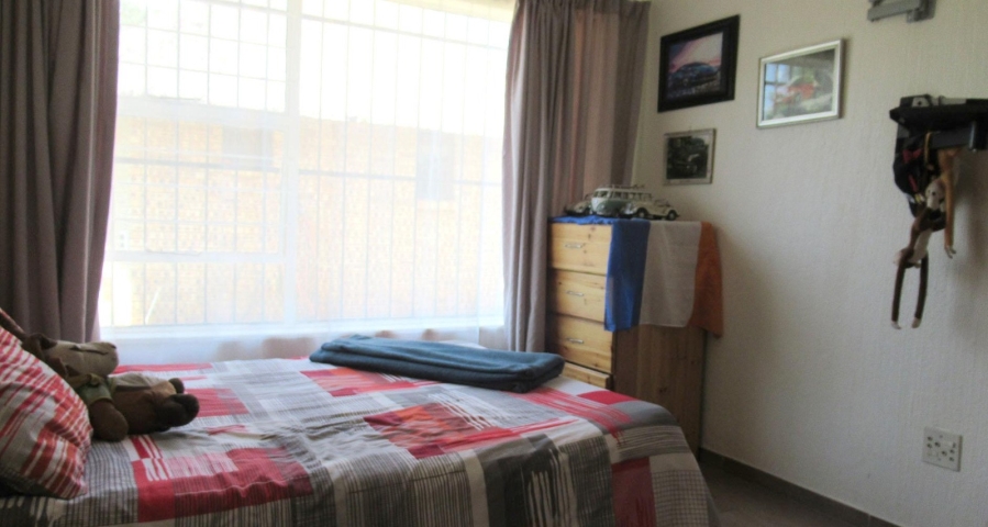 3 Bedroom Property for Sale in Greenhills Gauteng