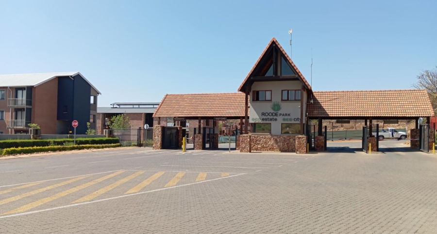 2 Bedroom Property for Sale in Kameeldrift East Gauteng