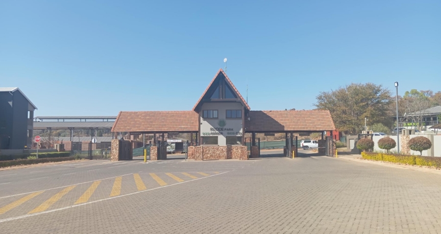 2 Bedroom Property for Sale in Kameeldrift East Gauteng