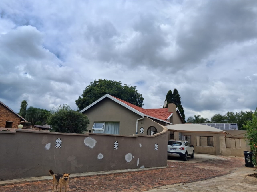 4 Bedroom Property for Sale in Norkem Park Gauteng