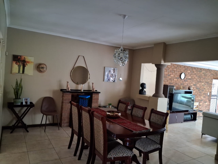 4 Bedroom Property for Sale in Norkem Park Gauteng