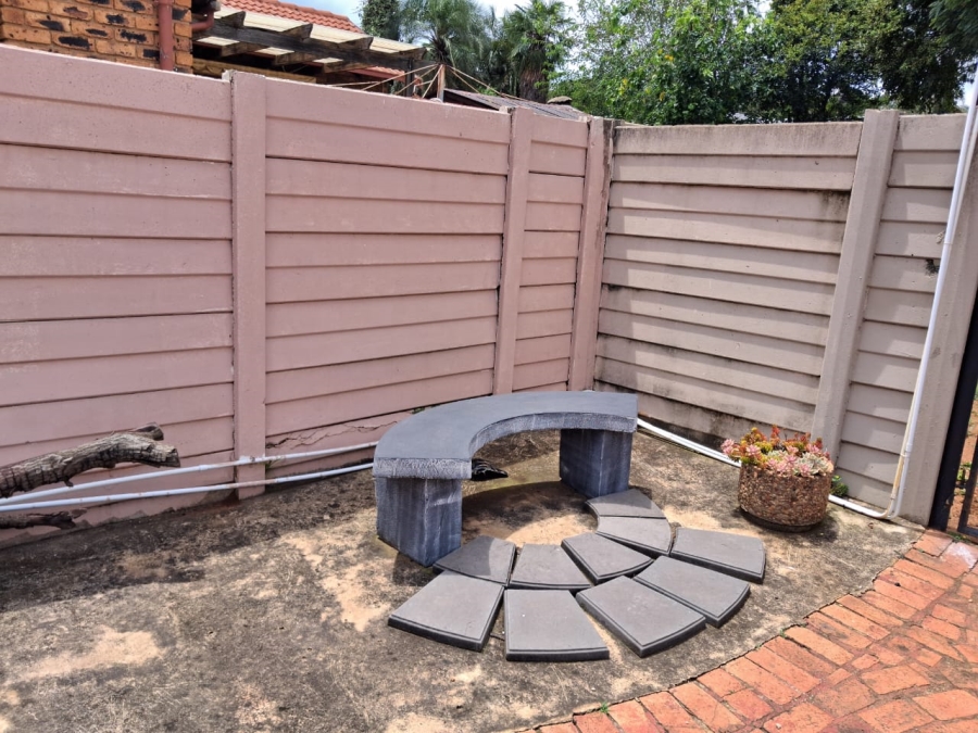 4 Bedroom Property for Sale in Norkem Park Gauteng