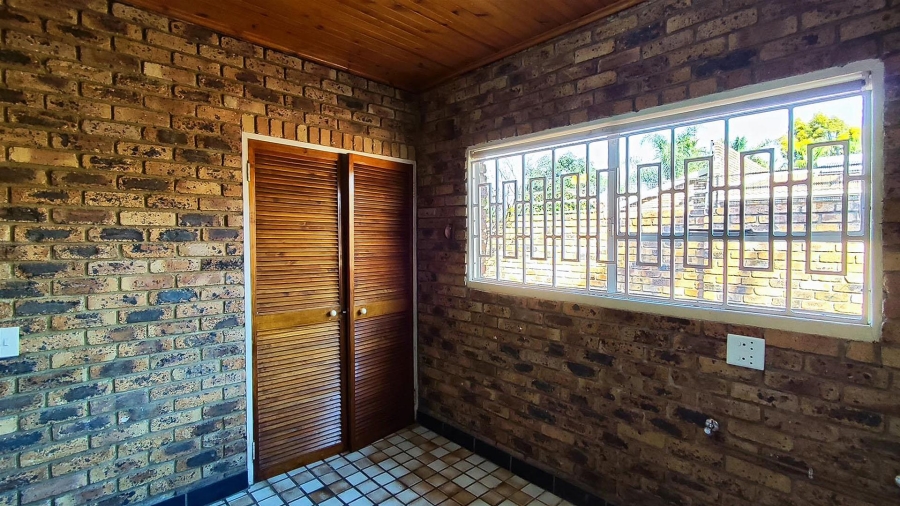 3 Bedroom Property for Sale in Sunward Park Gauteng