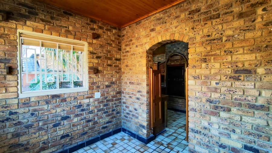 3 Bedroom Property for Sale in Sunward Park Gauteng