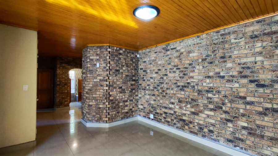 3 Bedroom Property for Sale in Sunward Park Gauteng