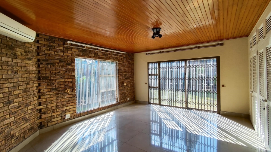3 Bedroom Property for Sale in Sunward Park Gauteng