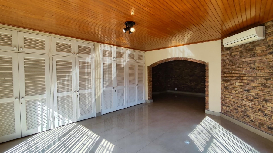 3 Bedroom Property for Sale in Sunward Park Gauteng