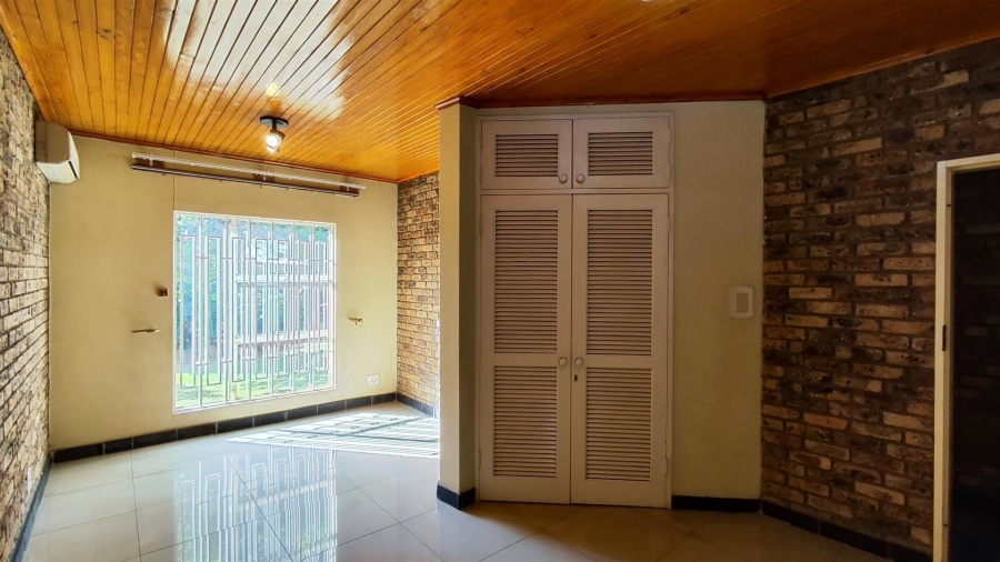 3 Bedroom Property for Sale in Sunward Park Gauteng