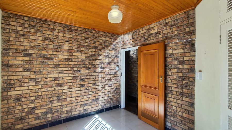3 Bedroom Property for Sale in Sunward Park Gauteng