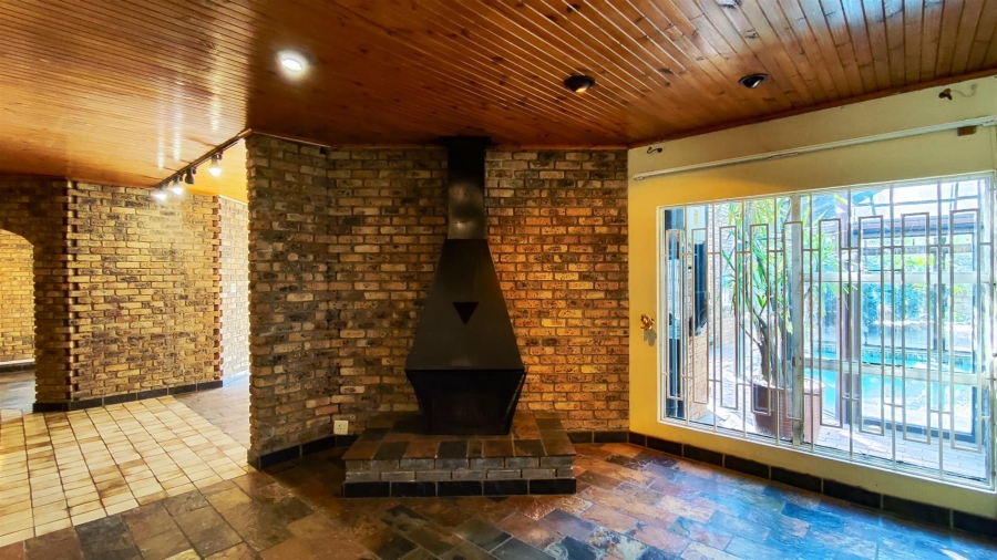 3 Bedroom Property for Sale in Sunward Park Gauteng