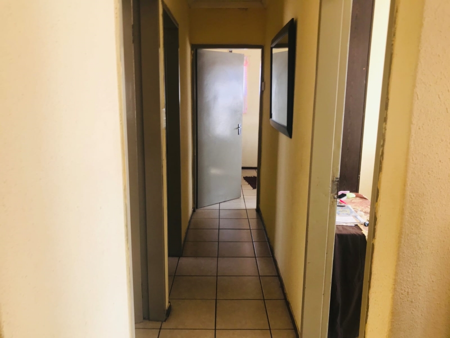 3 Bedroom Property for Sale in Lotus Gardens Gauteng